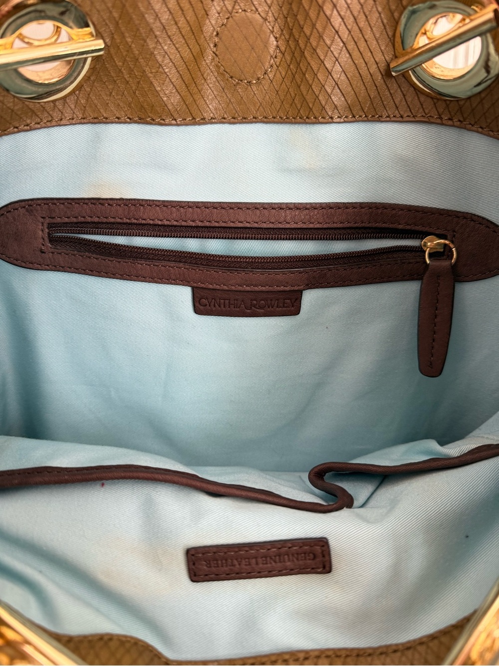 Cynthia Rowley Olive Green Tote Bag with Gold Hardware - Picture 7 of 9